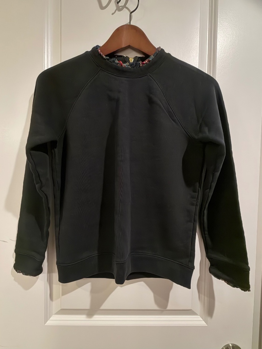 NWOT - J. Crew Mercantile Black Sweatshirt with Plaid Ruffle Trim - XS